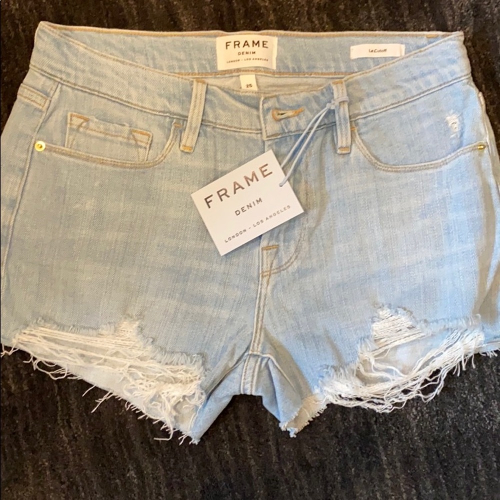 Frame Le Cutoff Jean shorts
